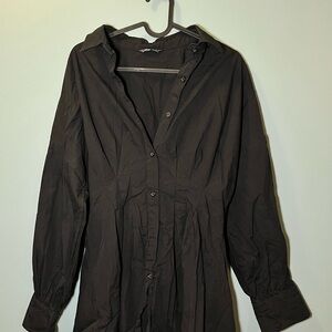 black button up long-sleeve top